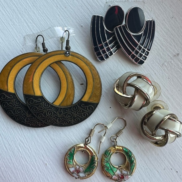 Aries-Inspired Dangle Earrings - Picture 2 of 4